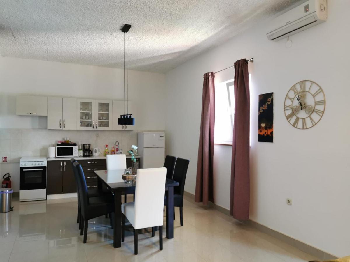 Priska Apartment Kaštela Zewnętrze zdjęcie