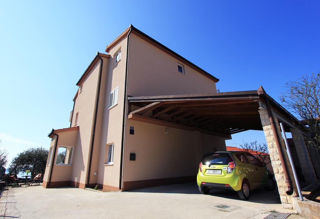 Priska Apartment Kaštela Zewnętrze zdjęcie
